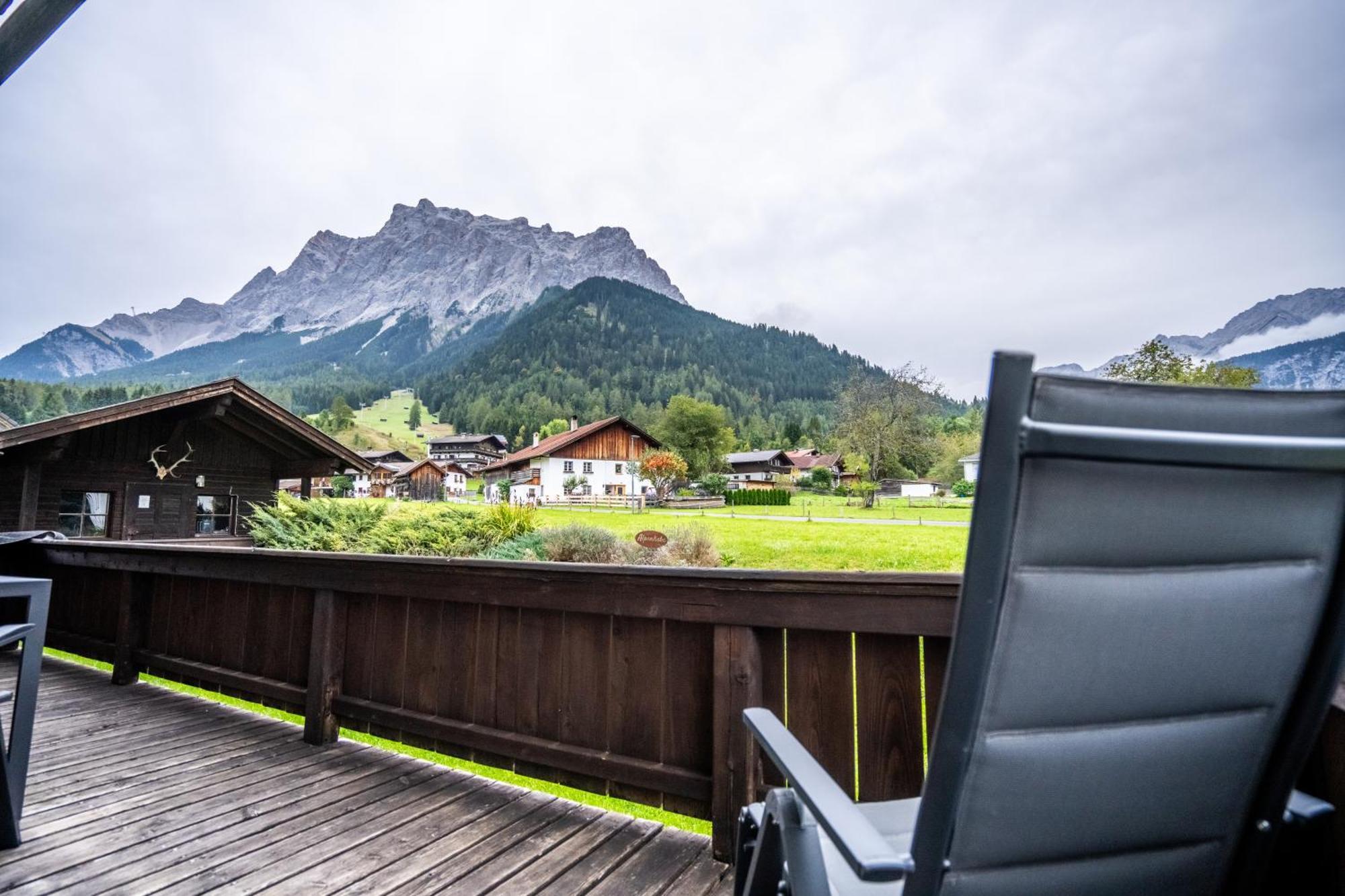 Tiroler Alpblick Appartements 埃尔瓦尔德 外观 照片