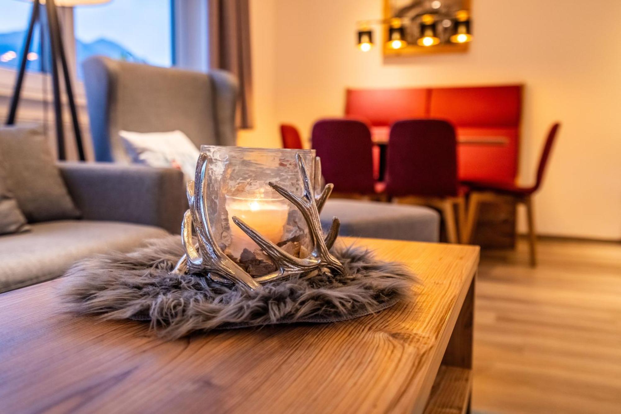 Tiroler Alpblick Appartements 埃尔瓦尔德 外观 照片