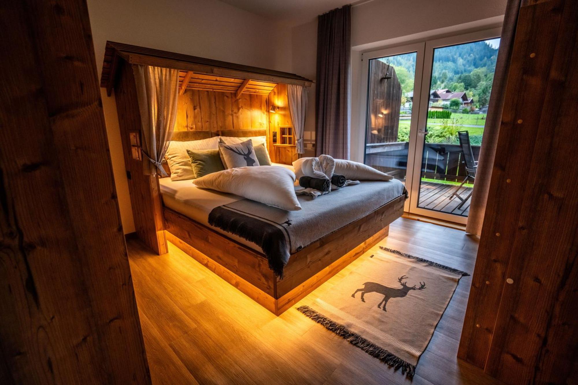 Tiroler Alpblick Appartements 埃尔瓦尔德 外观 照片