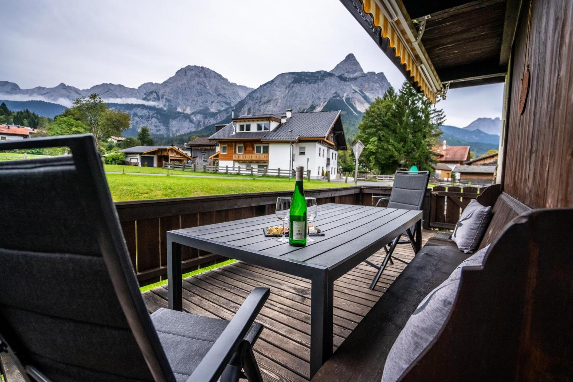 Tiroler Alpblick Appartements 埃尔瓦尔德 外观 照片
