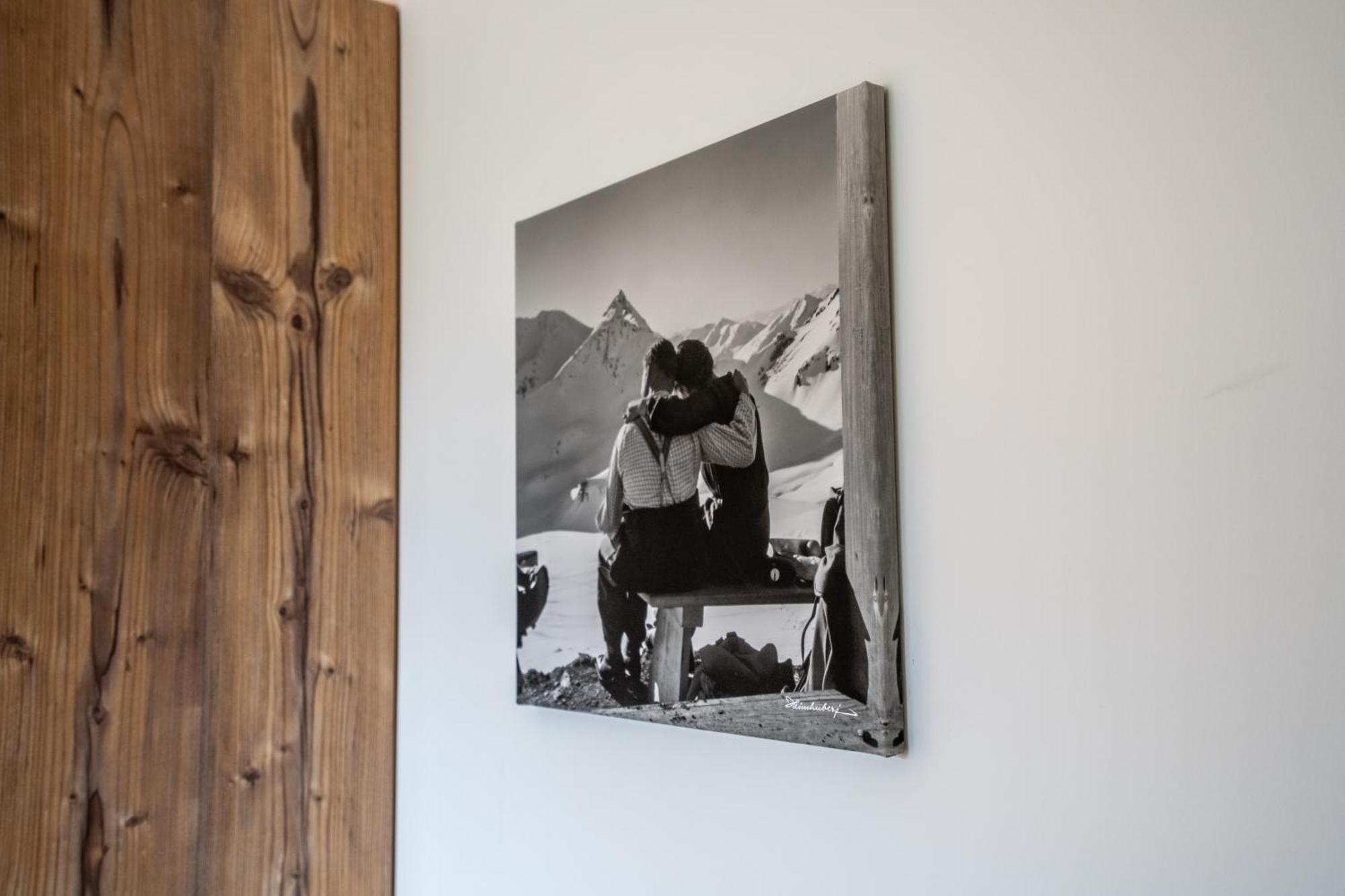 Tiroler Alpblick Appartements 埃尔瓦尔德 外观 照片