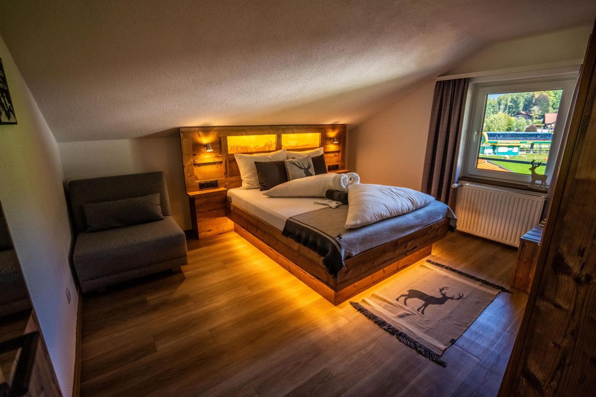 Tiroler Alpblick Appartements 埃尔瓦尔德 外观 照片