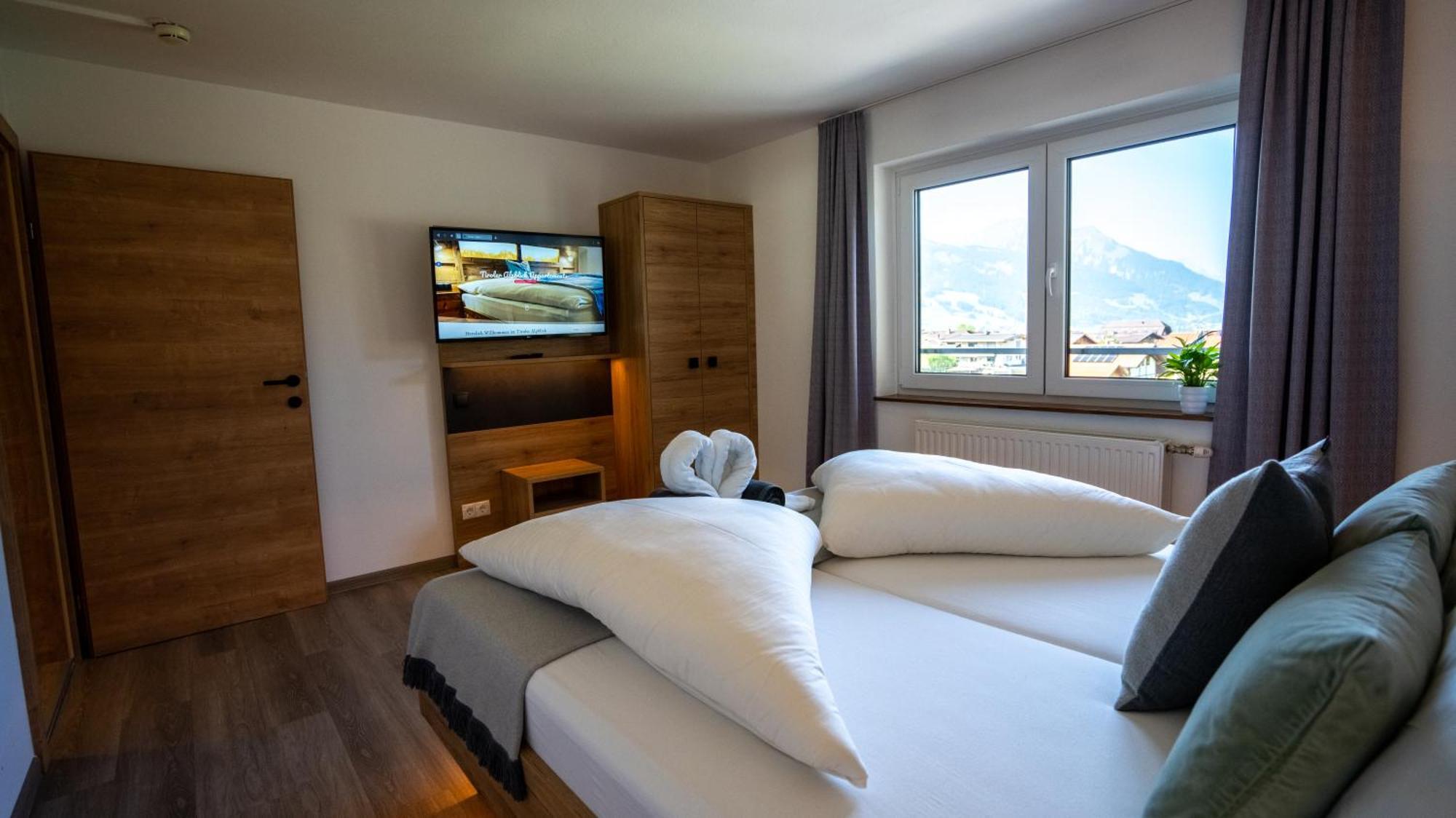 Tiroler Alpblick Appartements 埃尔瓦尔德 外观 照片